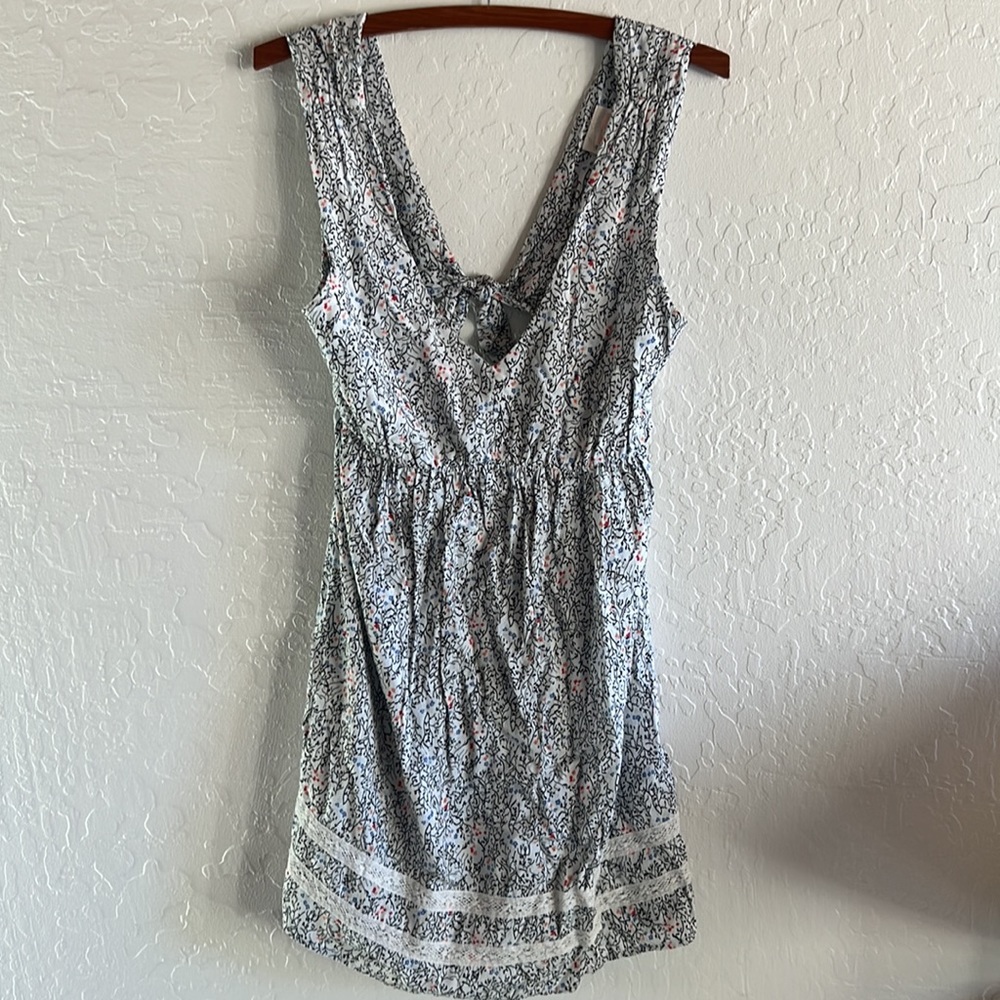 Quiksilver Open-Back V-neck Summer Dress